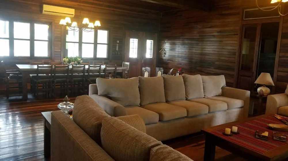 Casa en Alquiler Temporario.